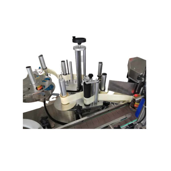Automatic labelling machine for safety labels (top label).