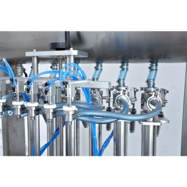 Automatic volumetric filling machine for packaging viscous products