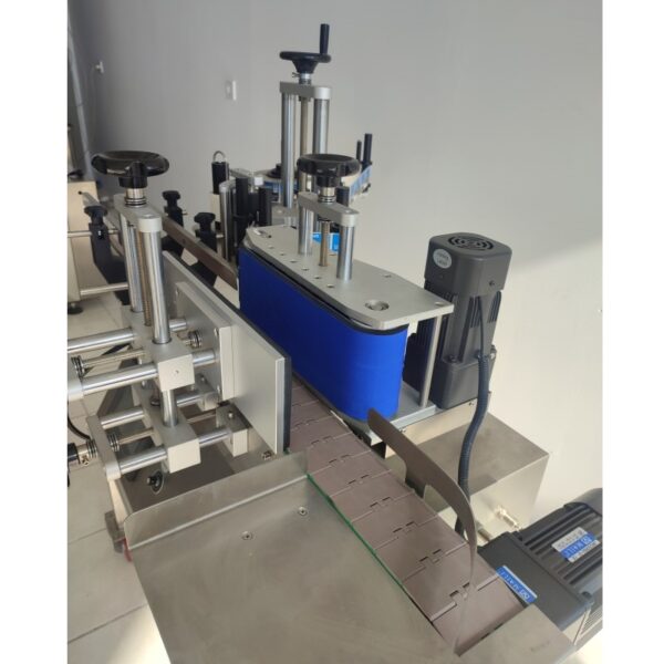 Automatic Mini tabletop packaging line for small containers (ALSP)